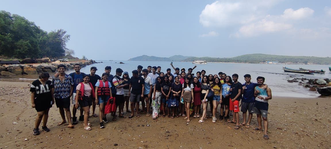 Gokarna Beach Trek: Where Mountains Meet the Arabian Sea cover image 2